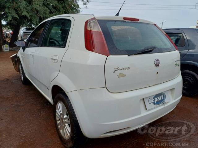 2011 FIAT PUNTO 