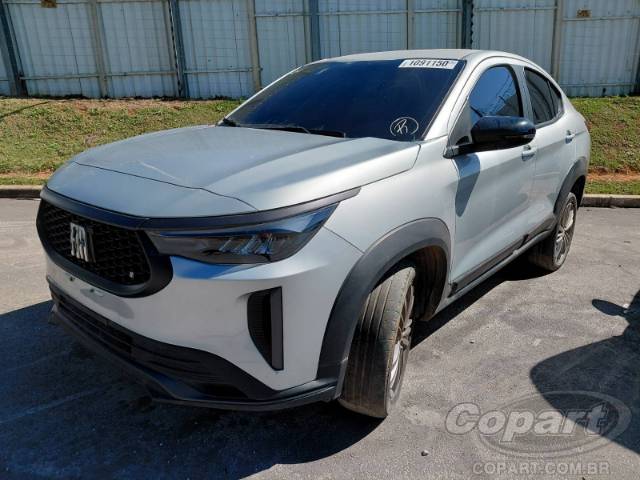 2024 FIAT FASTBACK 