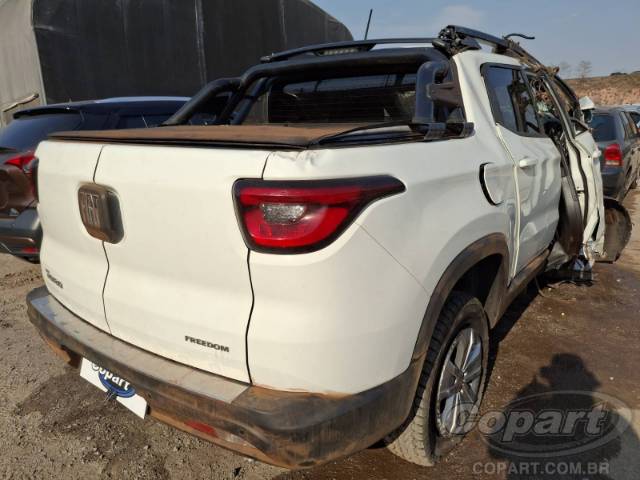 2021 FIAT TORO 