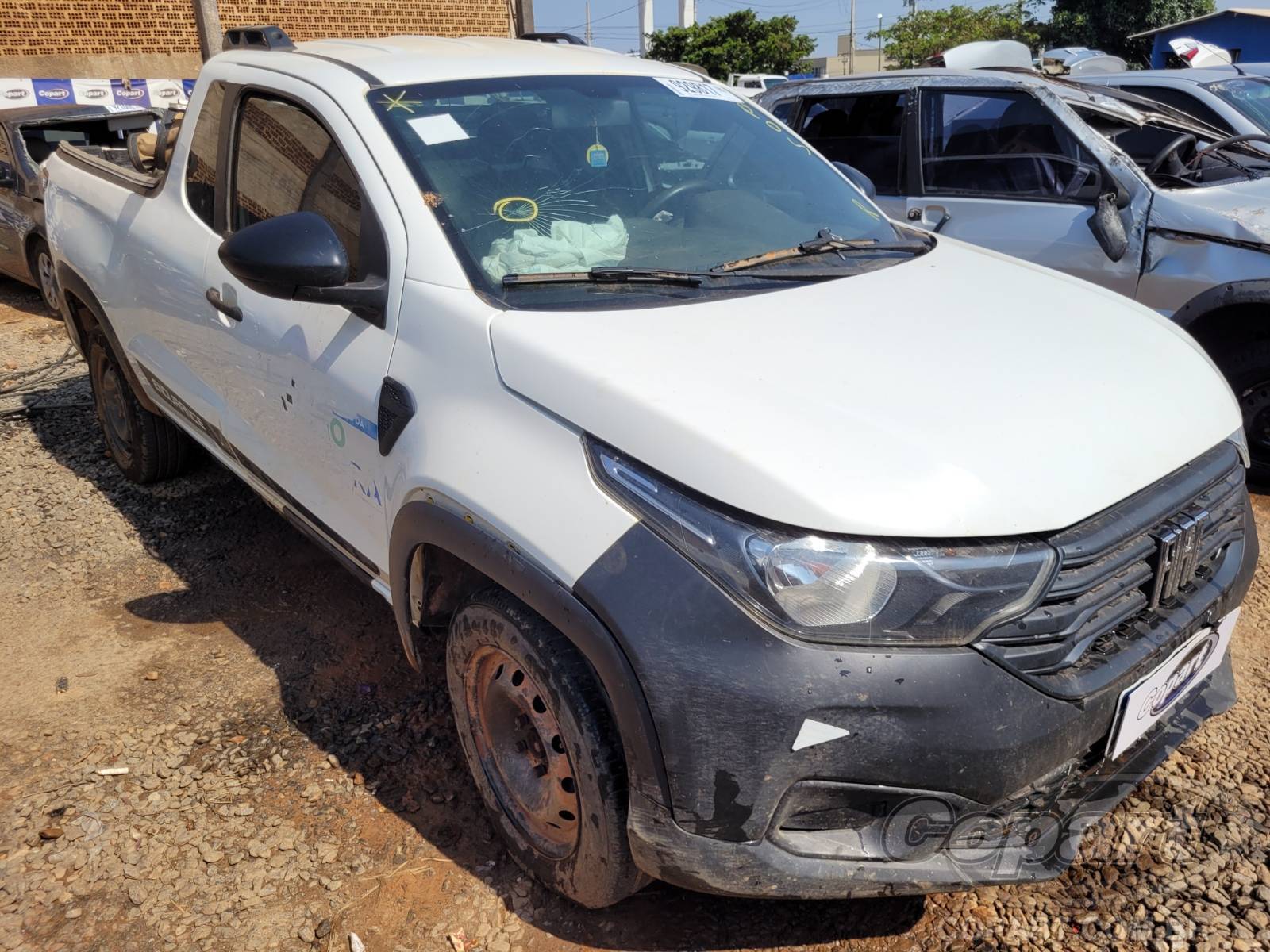 Veículo Fiat Strada Fiat Strada Endurance 1.4 Fire 2022 Colisão Média Monta 2022 em leilão