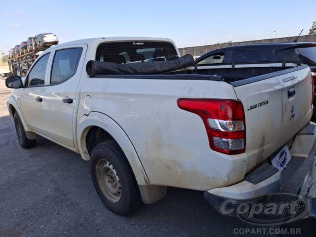 2025 MITSUBISHI L200 TRITON 