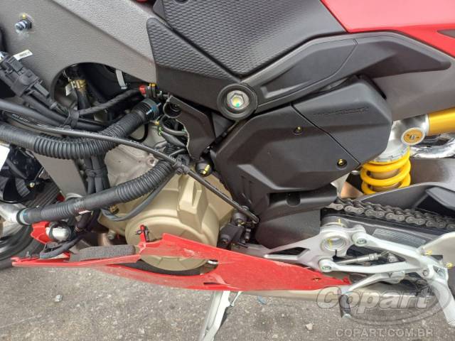 2026 DUCATI PANIGALE 