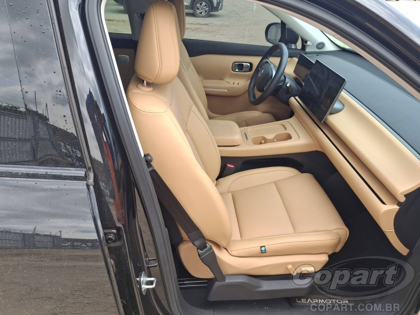2026 LEAPMOTOR C10 — leilão em Betim/MG (foto 5)
