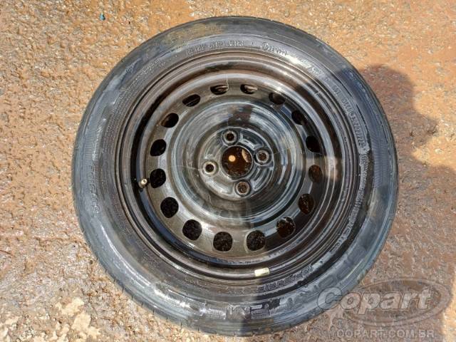 2013 VOLKSWAGEN SPACEFOX 