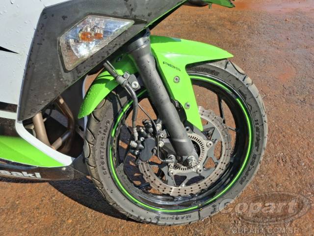 2015 KAWASAKI NINJA 300 