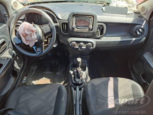 2017 FIAT MOBI 