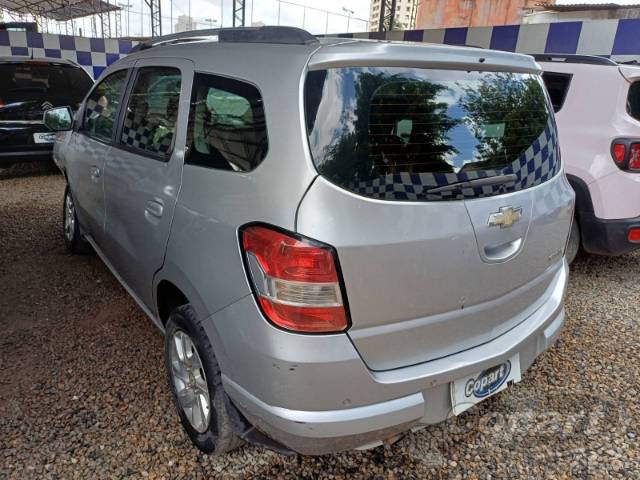 2016 CHEVROLET SPIN 