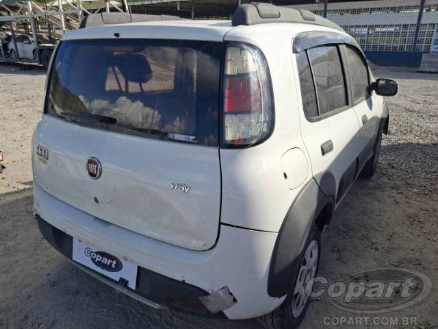 2016 FIAT UNO 