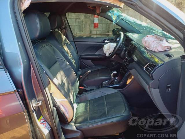 2024 VOLKSWAGEN T-CROSS 