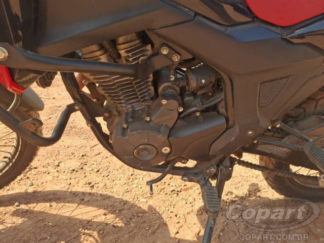 2025 HONDA XRE SAHARA 300 