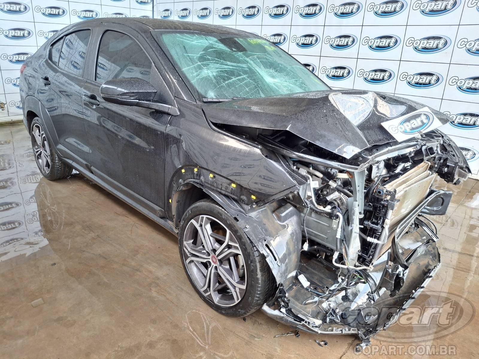 Veículo Fiat Fastback 2024 FIAT FASTBACK SUV Pequenos 2024 em leilão