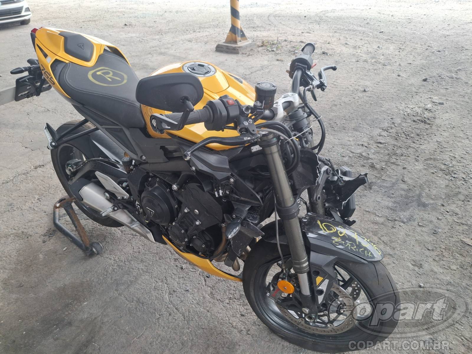 Veículo TRIUMPH Street Triple TRIUMPH STREET TRIPLE 2025 2025 em leilão