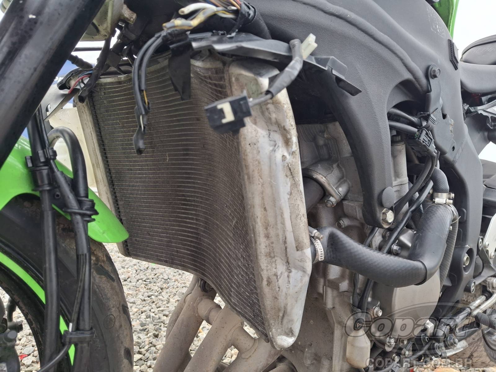 2020 KAWASAKI NINJA ZX-6R — foto 11 de 12