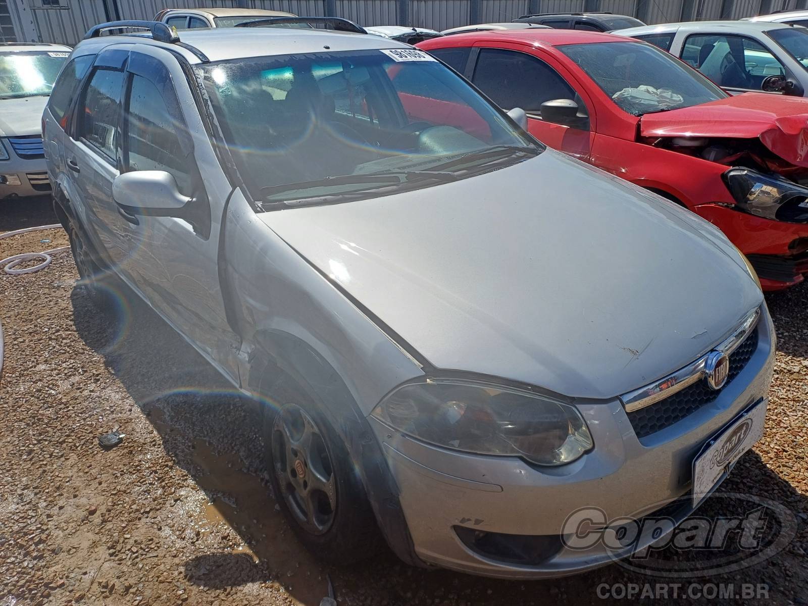 Veículo Fiat Palio Fiat Palio Weekend Trekking 1.6 16V 2013 Colisão Média Monta 2013 em leilão