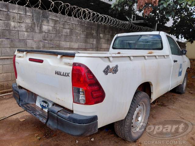 2021 TOYOTA HILUX CS 