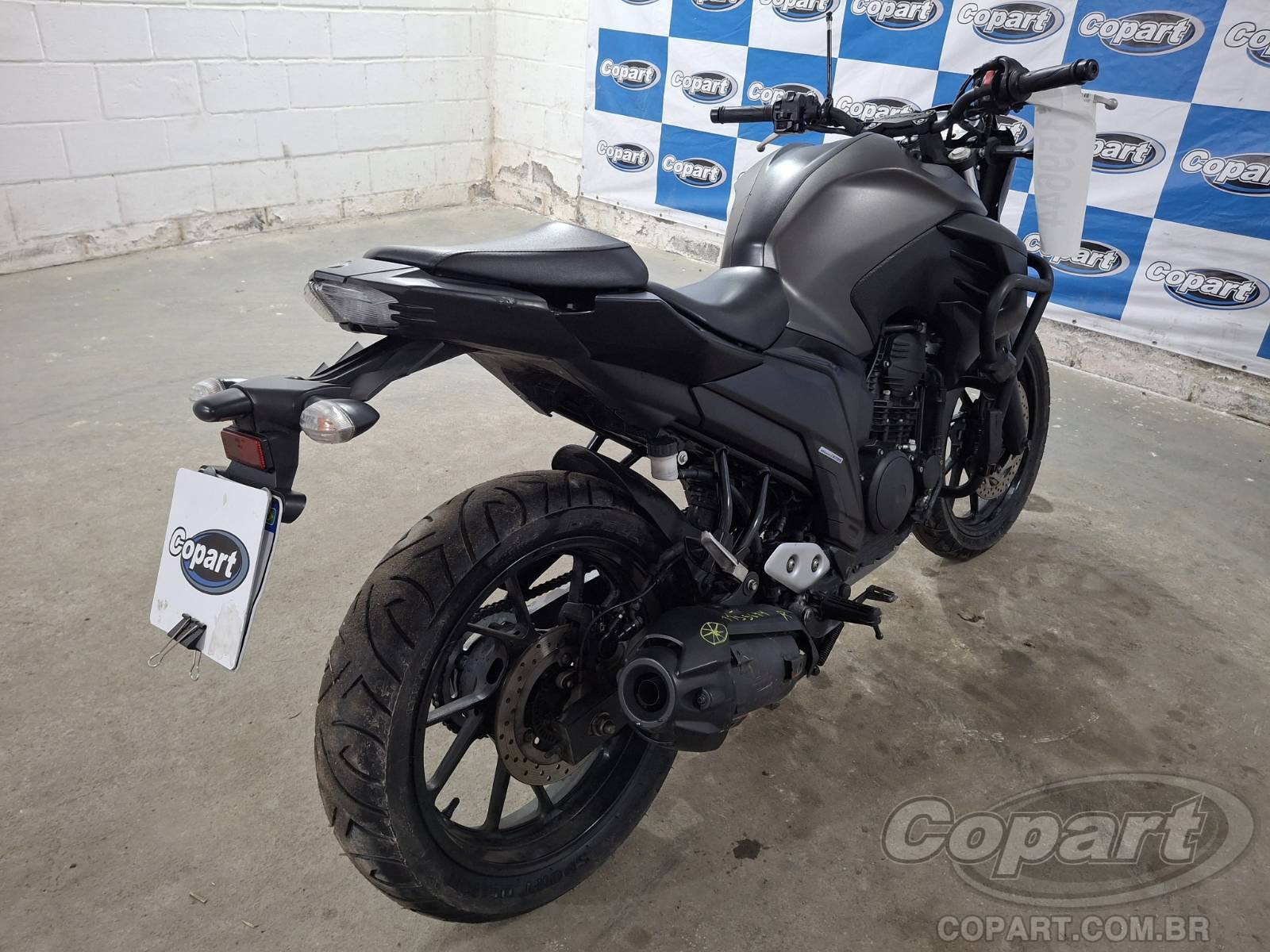2024 YAMAHA FZ25 FAZER — foto 4 de 10