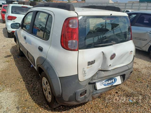 2011 FIAT UNO 
