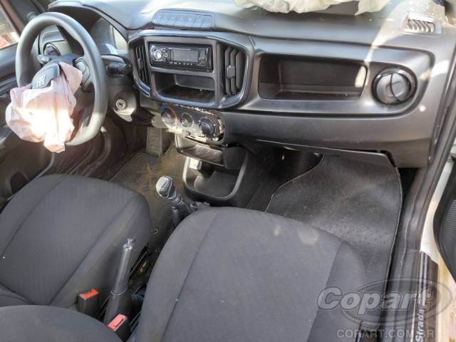 2024 FIAT STRADA 