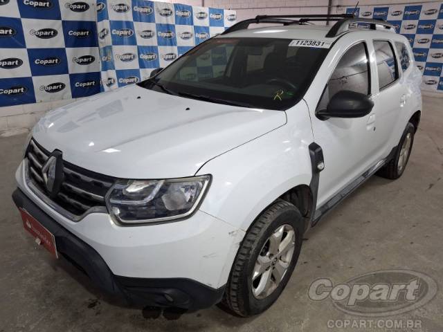 2021 RENAULT DUSTER 