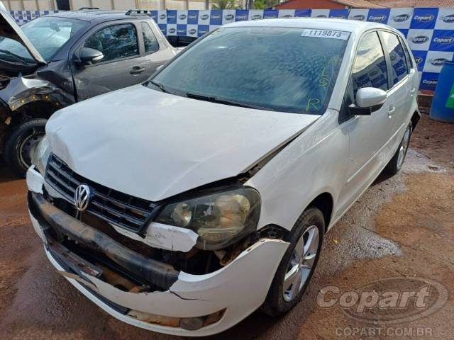 2014 VOLKSWAGEN POLO 