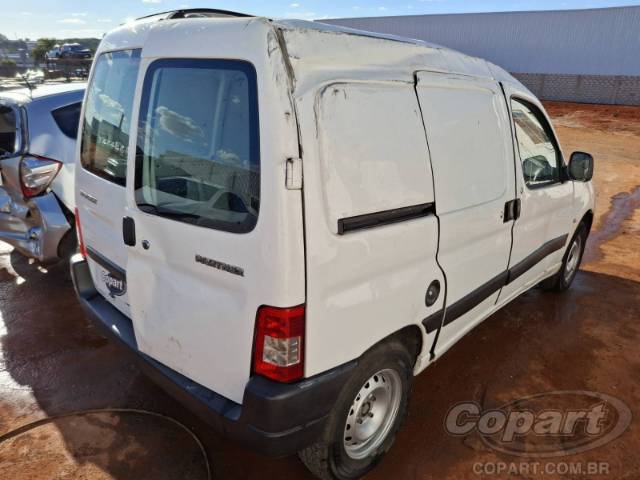 2020 PEUGEOT PARTNER FURGAO 