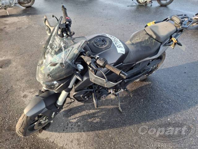 0 BAJAJ DOMINAR 