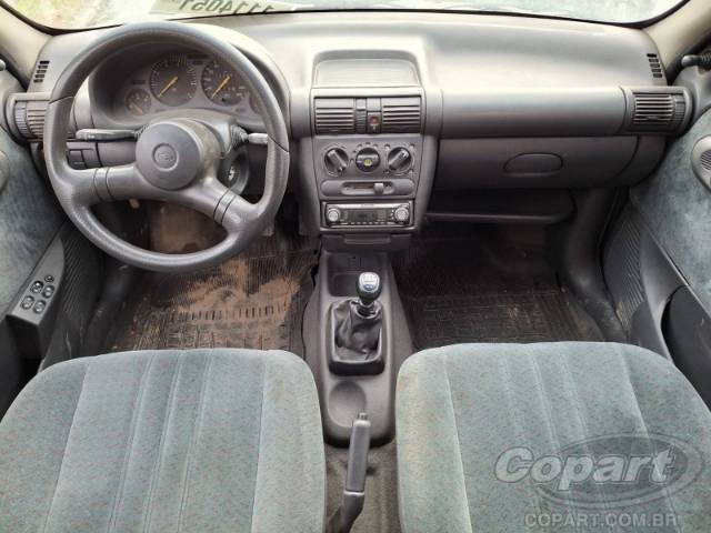 1998 CHEVROLET CORSA 