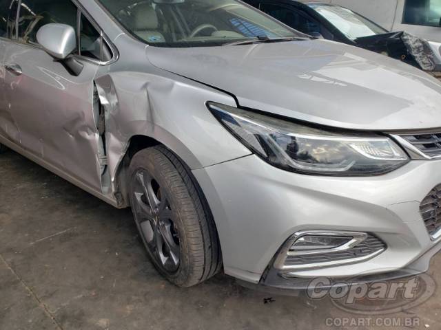2017 CHEVROLET CRUZE HATCH 