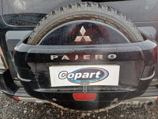 2011 MITSUBISHI PAJERO FULL 