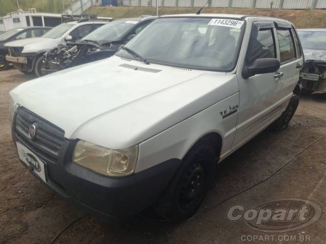 2013 FIAT UNO 