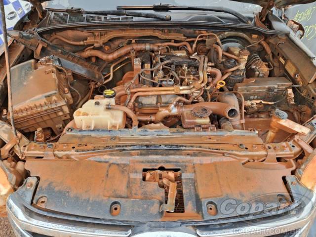 2017 TOYOTA HILUX CD 