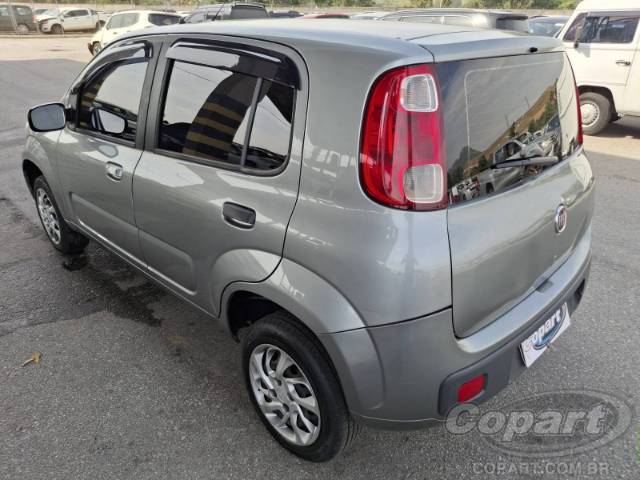 2015 FIAT UNO 
