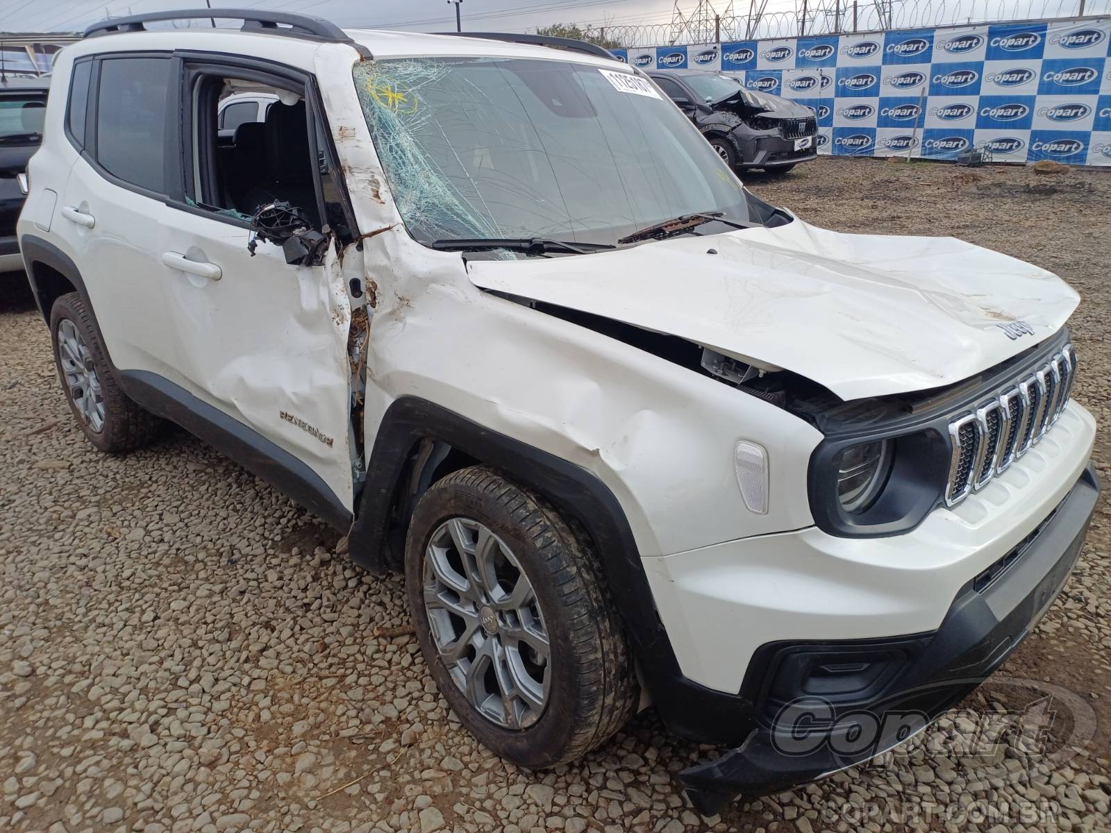Veículo Fiat Renagade JEEP RENEGADE 2025 SUV Pequenos 2025 em leilão