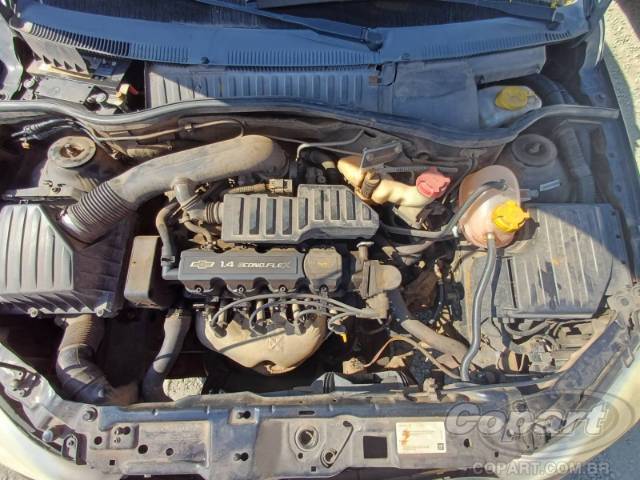 2010 CHEVROLET CORSA SEDAN 