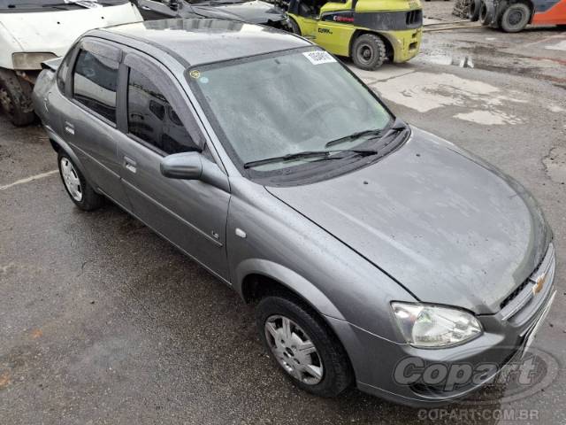 2011 CHEVROLET CLASSIC 