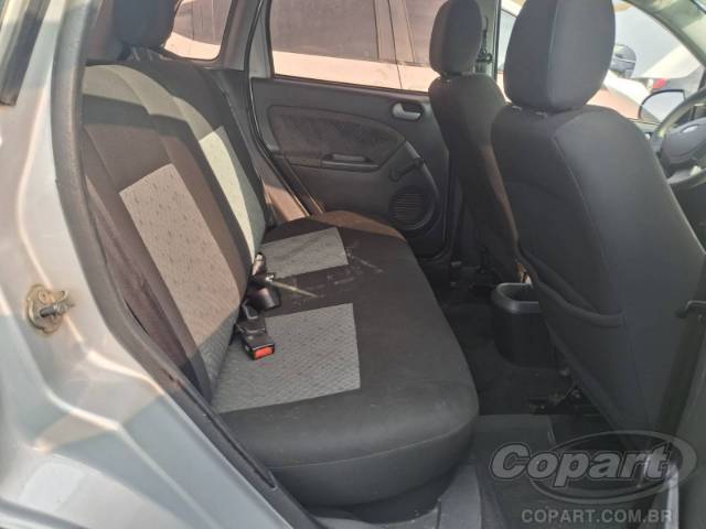 2011 FORD FIESTA 