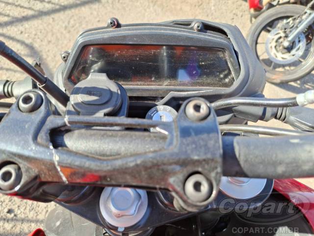 2025 BAJAJ DOMINAR 