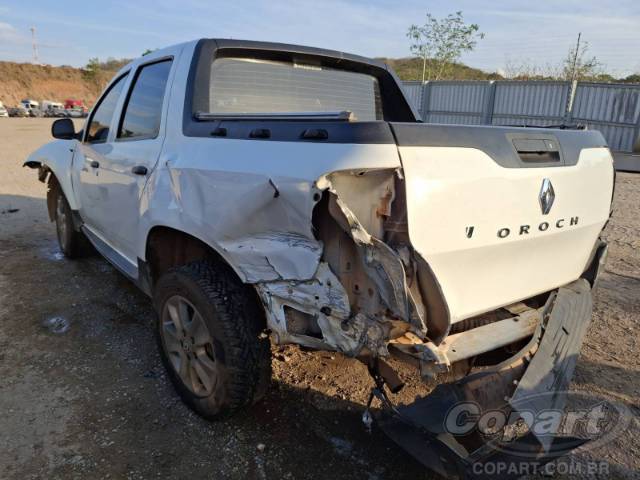 2021 RENAULT DUSTER OROCH 