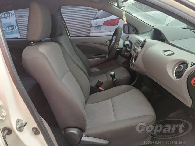 2013 TOYOTA ETIOS SEDA 