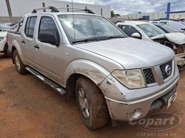2012 NISSAN FRONTIER CD 