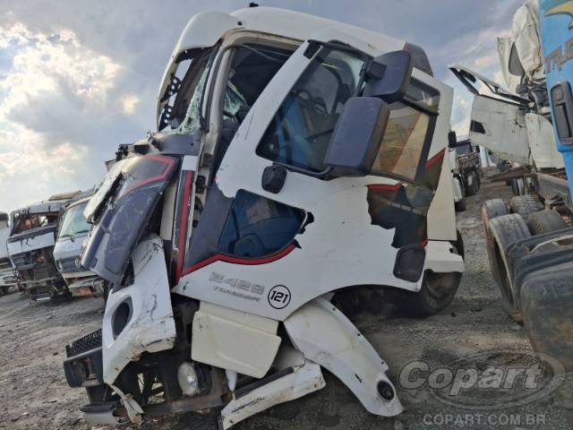 2017 FORD CARGO 2429 