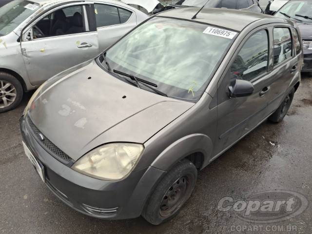 2004 FORD FIESTA 