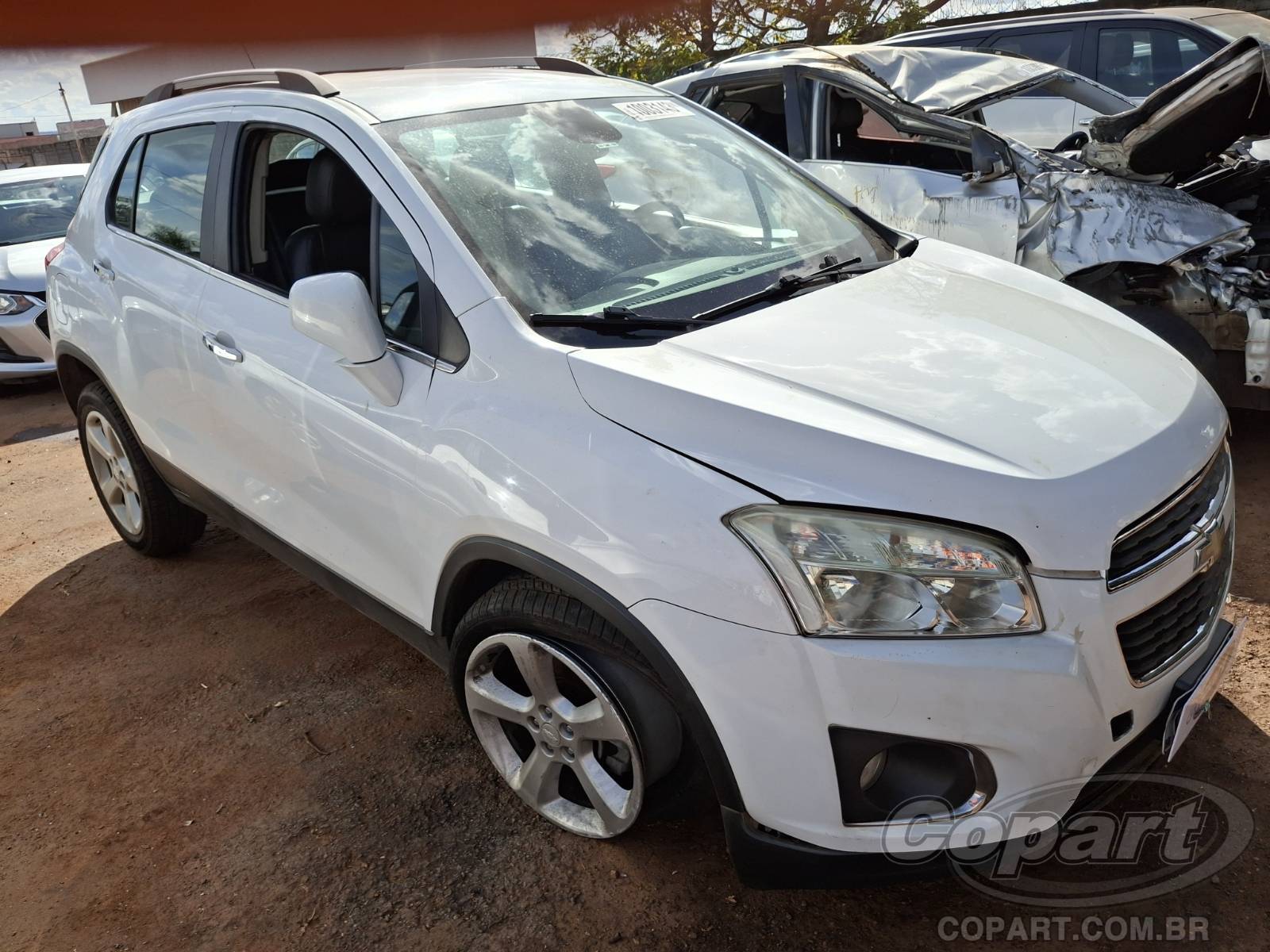 Veículo GM - Chevrolet Tracker CHEVROLET TRACKER LTZ AT 1.8 16V Ecotec 2015 2015 em leilão