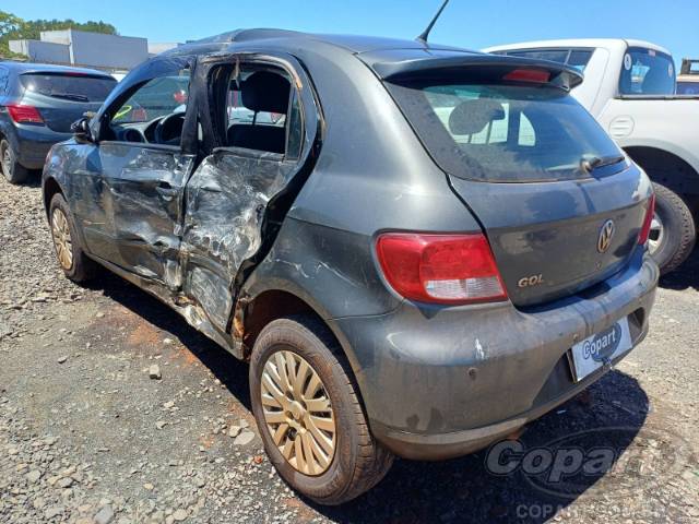 2013 VOLKSWAGEN GOL 