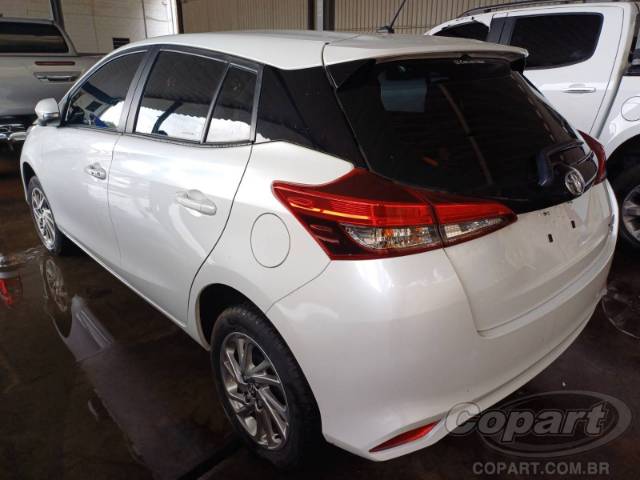 2023 TOYOTA YARIS 