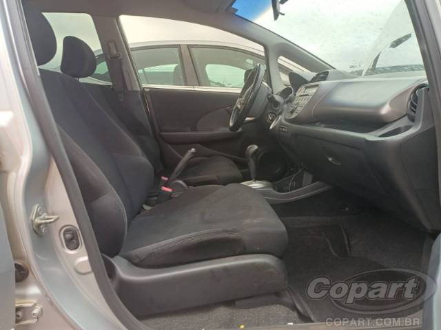 2010 HONDA FIT 