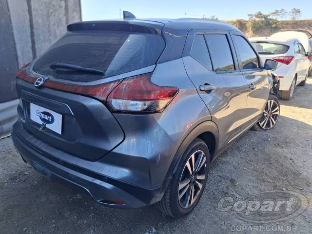 2024 NISSAN KICKS 