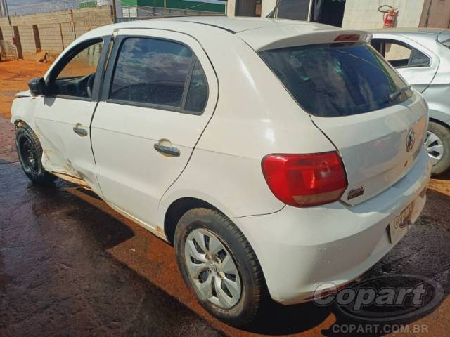 2016 VOLKSWAGEN GOL 