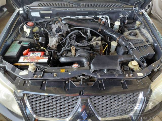 2013 MITSUBISHI PAJERO TR4 