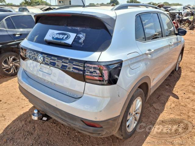 2021 VOLKSWAGEN T-CROSS 